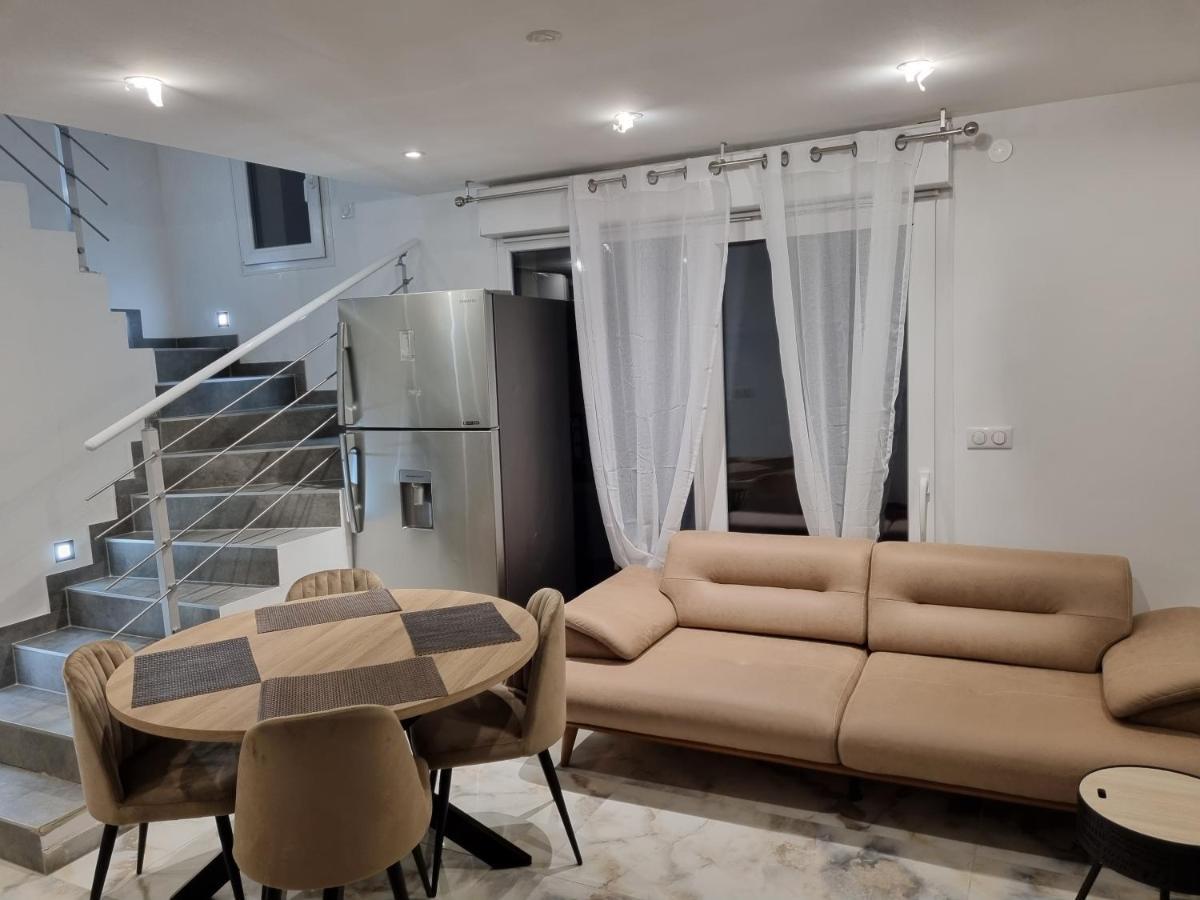 Jolie Maison, Balneo Lumino Therapie Et Terrasse Colmar Bagian luar foto